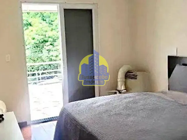 Casa com 245m² 4 quartos e 2 banheiros, à venda, no bairro Parque dos Príncipes em São Paulo
