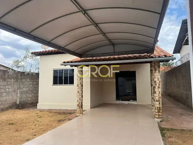 Casa com 300m² 2 quartos e 2 banheiros, à venda, no bairro Jardim Califórnia em Formosa