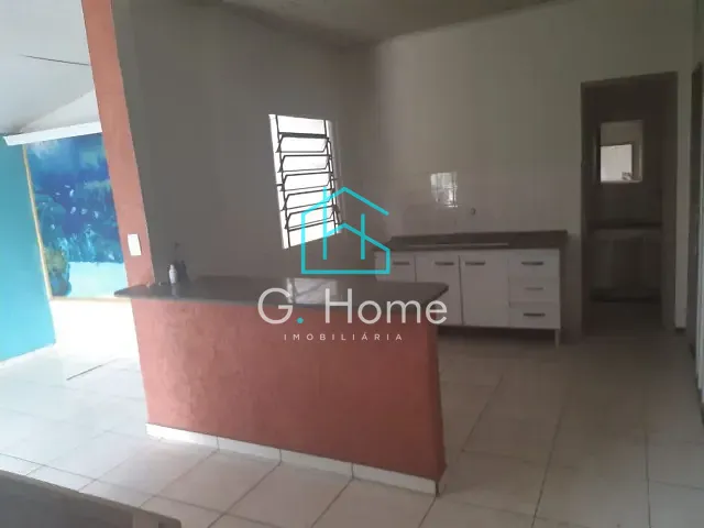 Casa com 310m² 3 quartos e 2 banheiros, à venda, no bairro Jardim Meton em Londrina