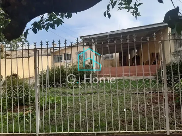 Casa com 310m² 3 quartos e 2 banheiros, à venda, no bairro Jardim Meton em Londrina