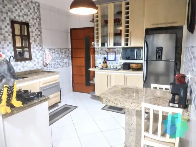 Casa com 360m² 3 quartos e 3 banheiros, à venda, no bairro Jardim Celani em Salto