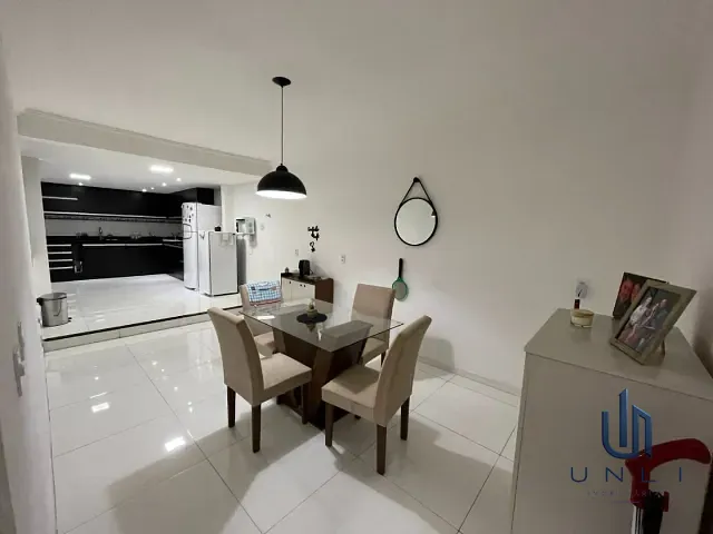 Casa 3 quartos e 1 banheiro, à venda, no bairro Água Limpa em Volta Redonda