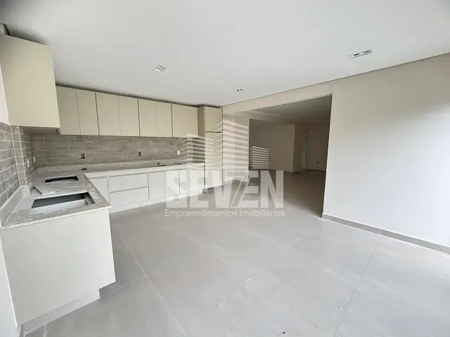 Casa com 244m² 3 quartos e 4 banheiros, à venda, no bairro Residencial Jardim Estoril V em Bauru