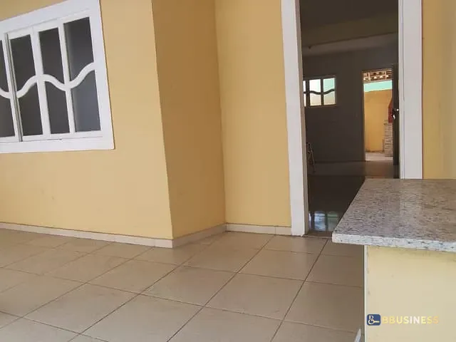 Casa 2 quartos e 3 banheiros, à venda, no bairro Jardim Mariléa em Rio das Ostras