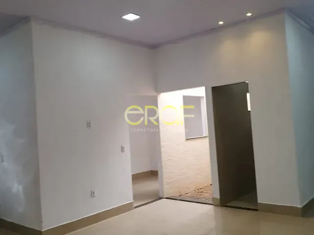 Casa 3 quartos e 2 banheiros, à venda, no bairro Setor Bela Vista em Formosa