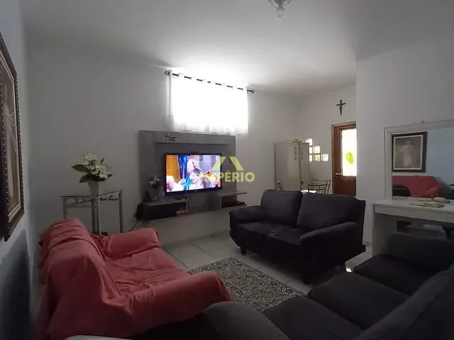 Casa com 136m² 2 quartos e 2 banheiros, à venda, no bairro Jardim Santana em Itu