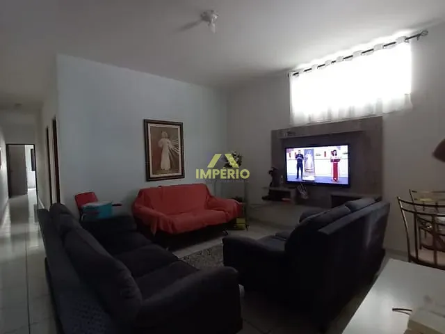 Casa com 136m² 2 quartos e 2 banheiros, à venda, no bairro Jardim Santana em Itu