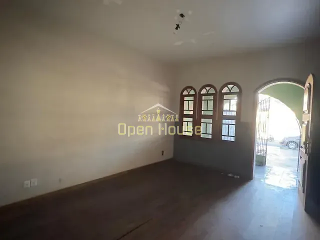 Casa com 264m² 3 quartos e 3 banheiros, à venda, no bairro Vila Santa Cecília em Volta Redonda