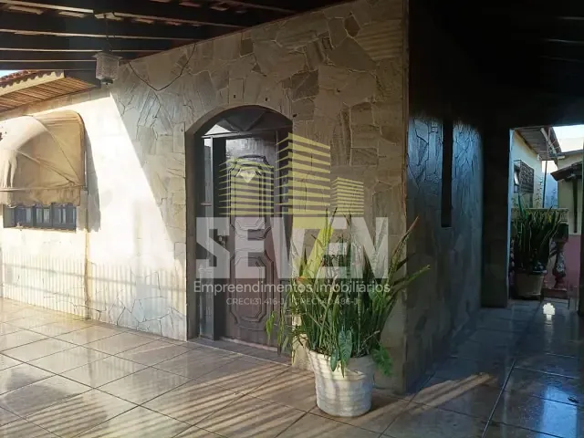 Casa com 252m² 2 quartos e 3 banheiros, à venda, no bairro Jardim Terra Branca em Bauru