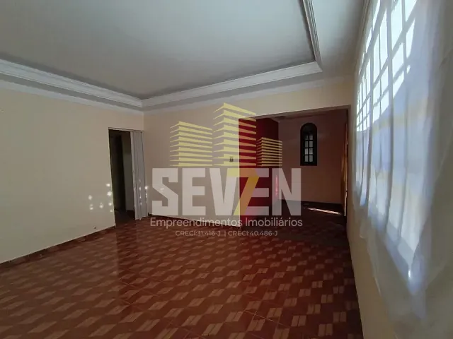 Casa com 252m² 2 quartos e 3 banheiros, à venda, no bairro Jardim Terra Branca em Bauru