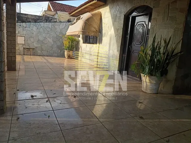 Casa com 252m² 2 quartos e 3 banheiros, à venda, no bairro Jardim Terra Branca em Bauru