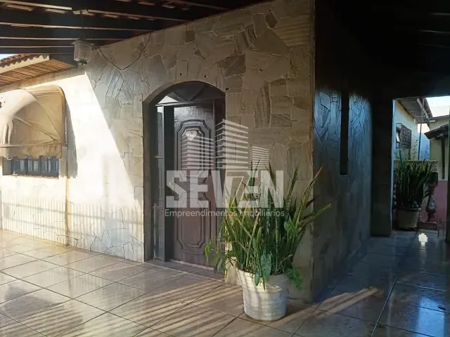 Casa com 252m² 2 quartos e 3 banheiros, à venda, no bairro Jardim Terra Branca em Bauru