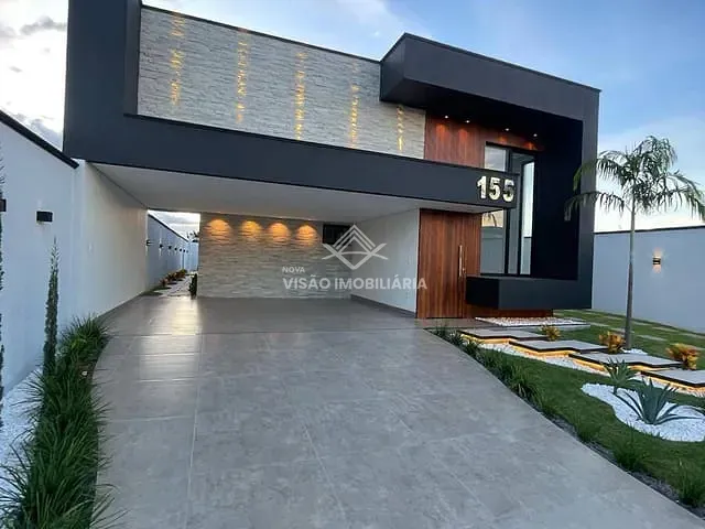 Casa 3 quartos e 3 banheiros, à venda, no bairro Residencial Paris em Sinop