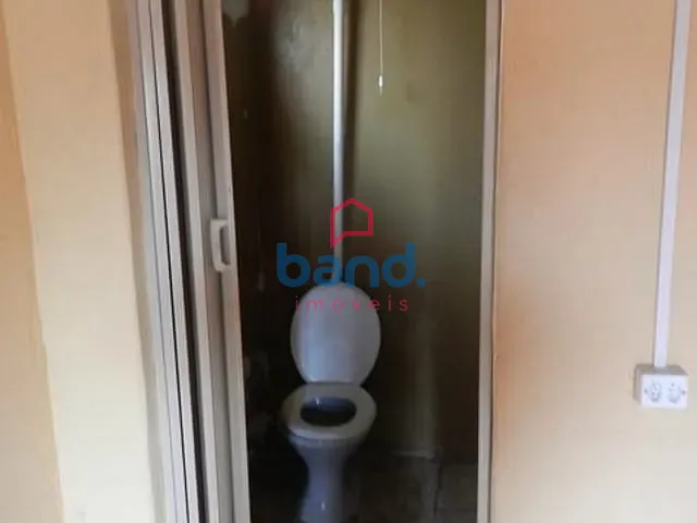 Casa com 390m², à venda, no bairro Vila Martelli em Porto Feliz