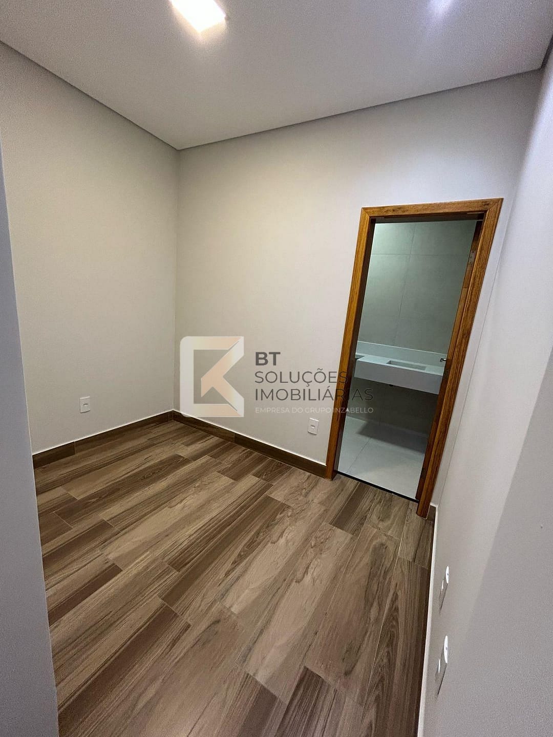 Casa, 3 quartos, 226 m² - Foto 8