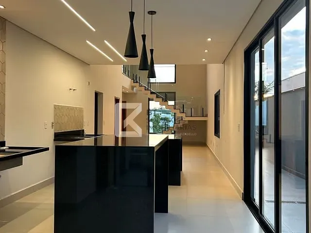 Casa com 360m² 3 quartos e 4 banheiros, à venda, no bairro Jardim Reserva Bom Viver de Indaiatuba em Indaiatuba