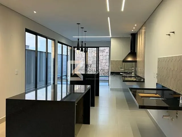 Casa com 360m² 3 quartos e 4 banheiros, à venda, no bairro Jardim Reserva Bom Viver de Indaiatuba em Indaiatuba