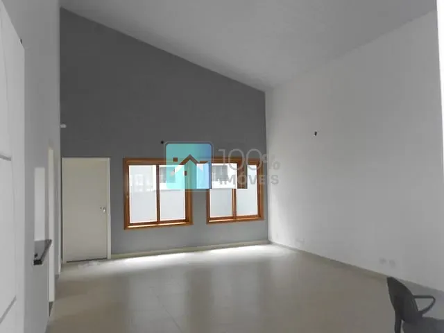 Casa com 250m² 3 quartos e 3 banheiros, à venda, no bairro Vila Branca em Jacareí