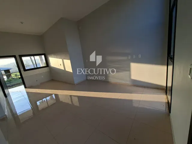 Casa 2 quartos e 2 banheiros, à venda, no bairro Dom Pedro II em Arroio do Meio