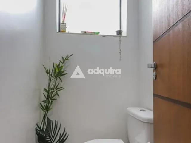 Sobrado com 350m² 3 quartos e 3 banheiros, para alugar, no bairro Centro em Ponta Grossa