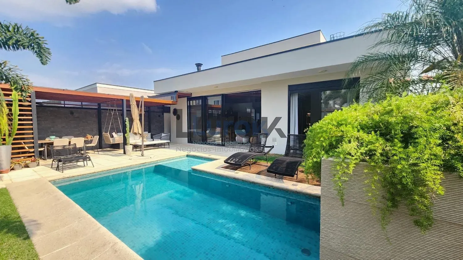 Casa, 3 quartos, 350 m² - Foto 1