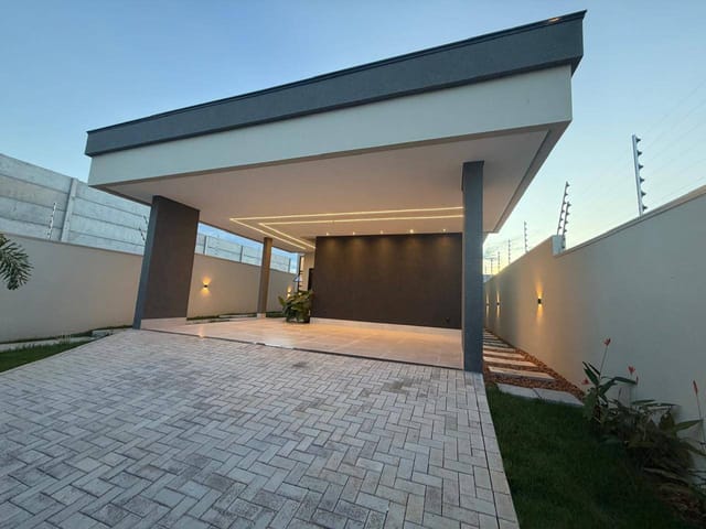Casa com 385m² 3 quartos e 1 banheiro, à venda, no bairro Loteamento Residencial Santa Cecília em Sinop