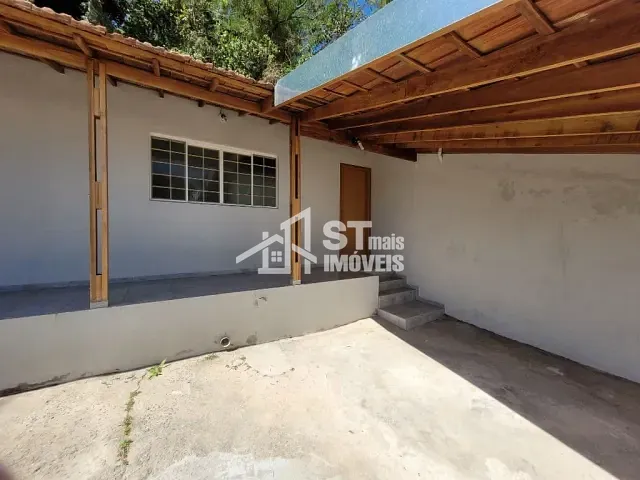 Casa com 156m² 2 quartos e 1 banheiro, à venda, no bairro Jardim Panorama em Andradas