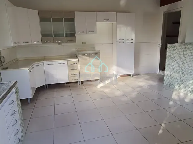 Casa com 375m² 3 quartos e 2 banheiros, à venda, no bairro Flor Do Vale em Tremembé
