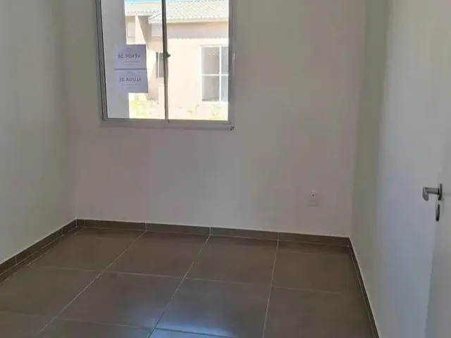 Casa com 120m² 2 quartos e 1 banheiro, à venda, no bairro Três Vendas em Pelotas