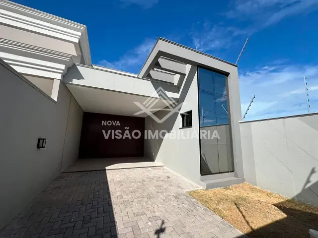 Casa 3 quartos e 2 banheiros, à venda, no bairro Jardim Curitiba em Sinop