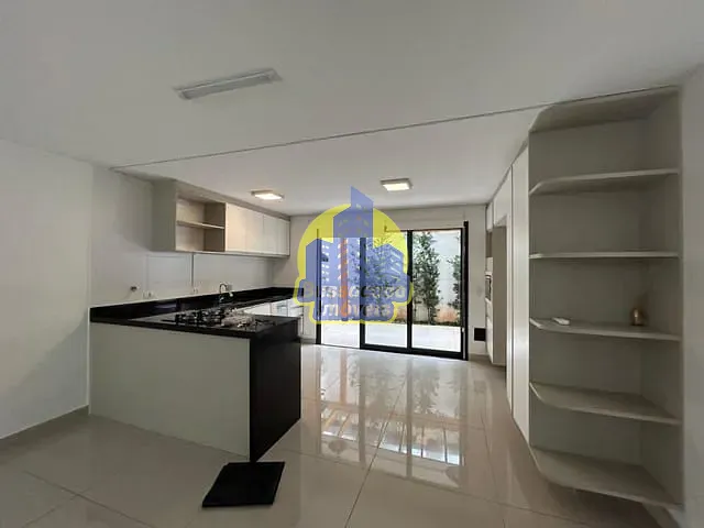 Casa com 171m² 3 quartos e 2 banheiros, à venda ou para alugar, no bairro Parque Rincão em Cotia