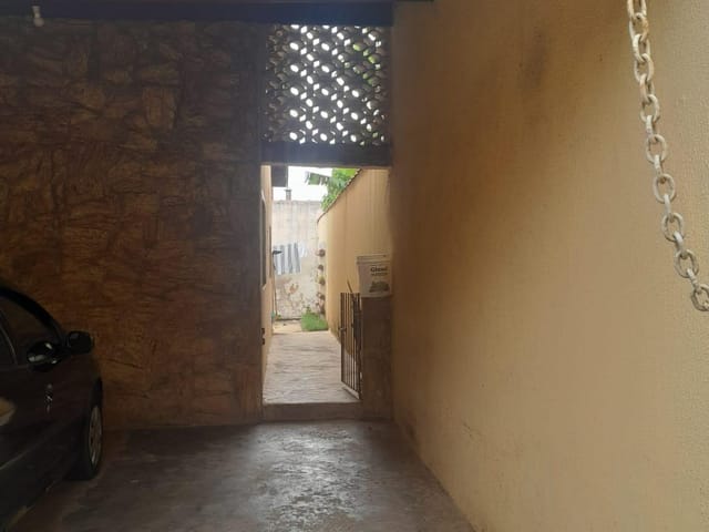 Casa com 200m² 3 quartos e 1 banheiro, à venda, no bairro Santa Clara em Campinas