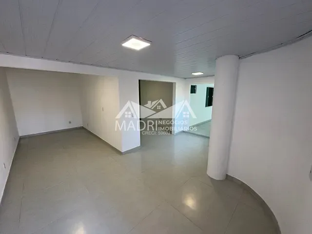 Casa 4 quartos e 3 banheiros, à venda, no bairro Forquilhas em São José