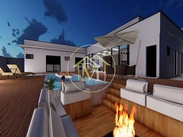 Casa com 1040m² 4 quartos e 5 banheiros, à venda, no bairro Jardim Astro em Sorocaba