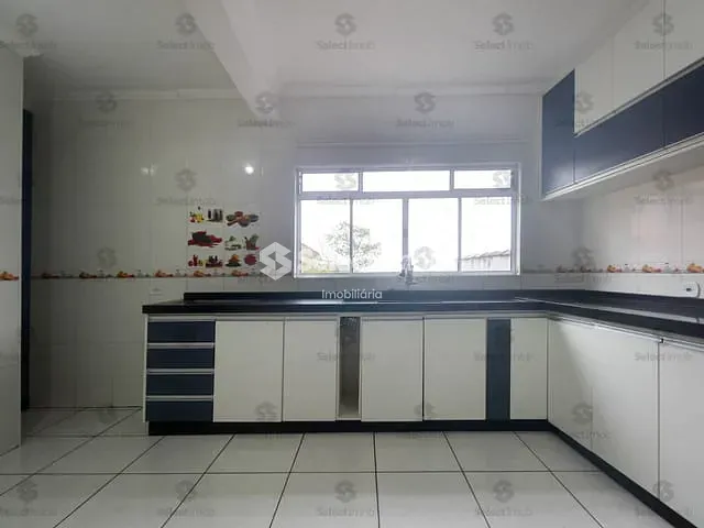 Casa com 216m² 3 quartos e 3 banheiros, à venda, no bairro Parque Alvorada em Mauá