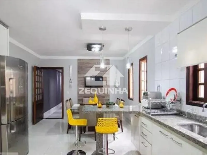 Casa, 3 quartos, 167 m² - Foto 6