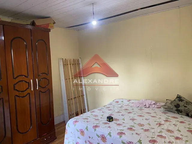 Casa com 331m² 4 quartos e 4 banheiros, à venda, no bairro Vila Guarani em São José dos Campos