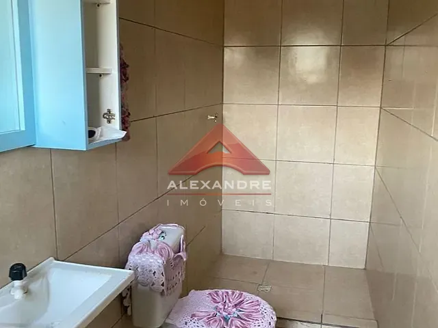 Casa com 331m² 4 quartos e 4 banheiros, à venda, no bairro Vila Guarani em São José dos Campos