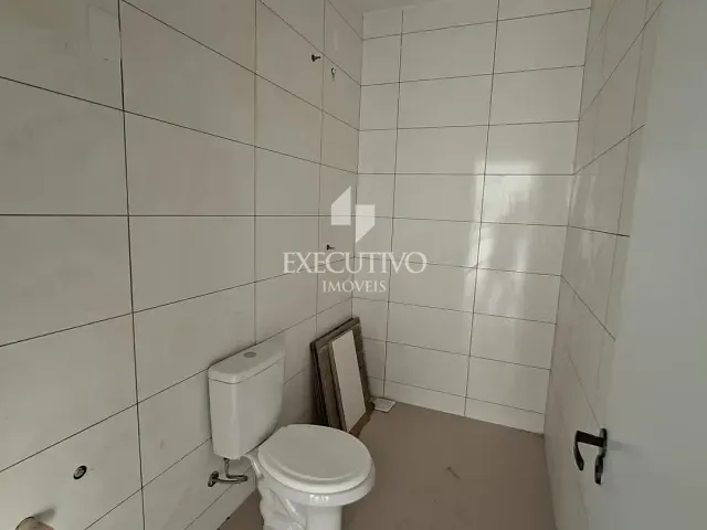 Casa 2 quartos e 2 banheiros, à venda, no bairro Dom Pedro II em Arroio do Meio