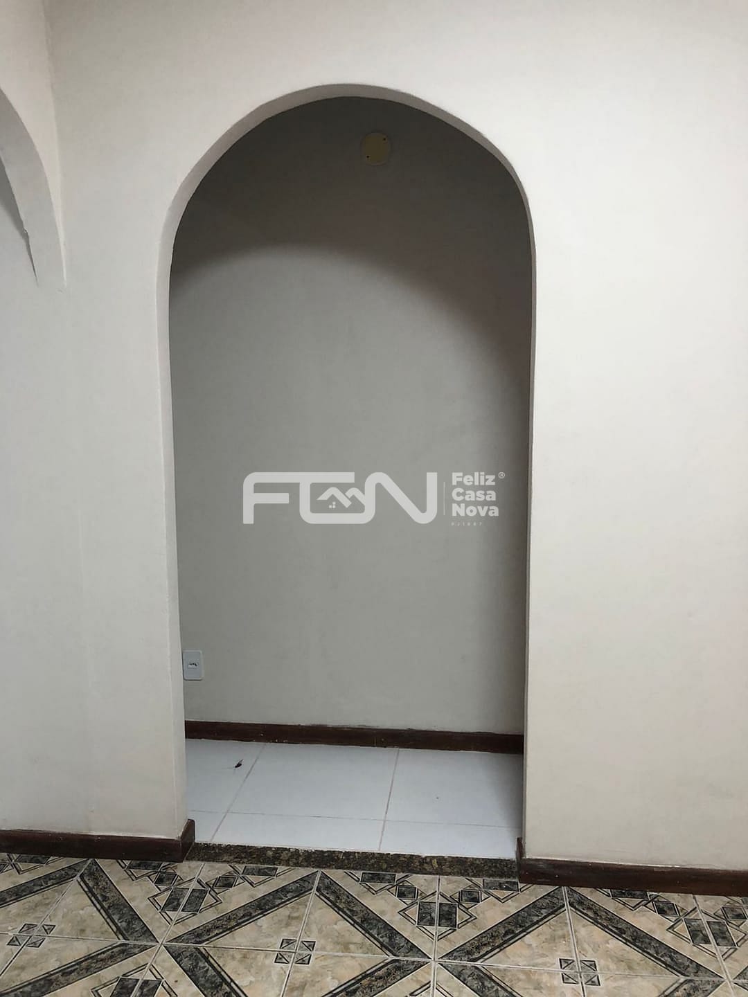 Casa à venda com 4 quartos, 80m² - Foto 16