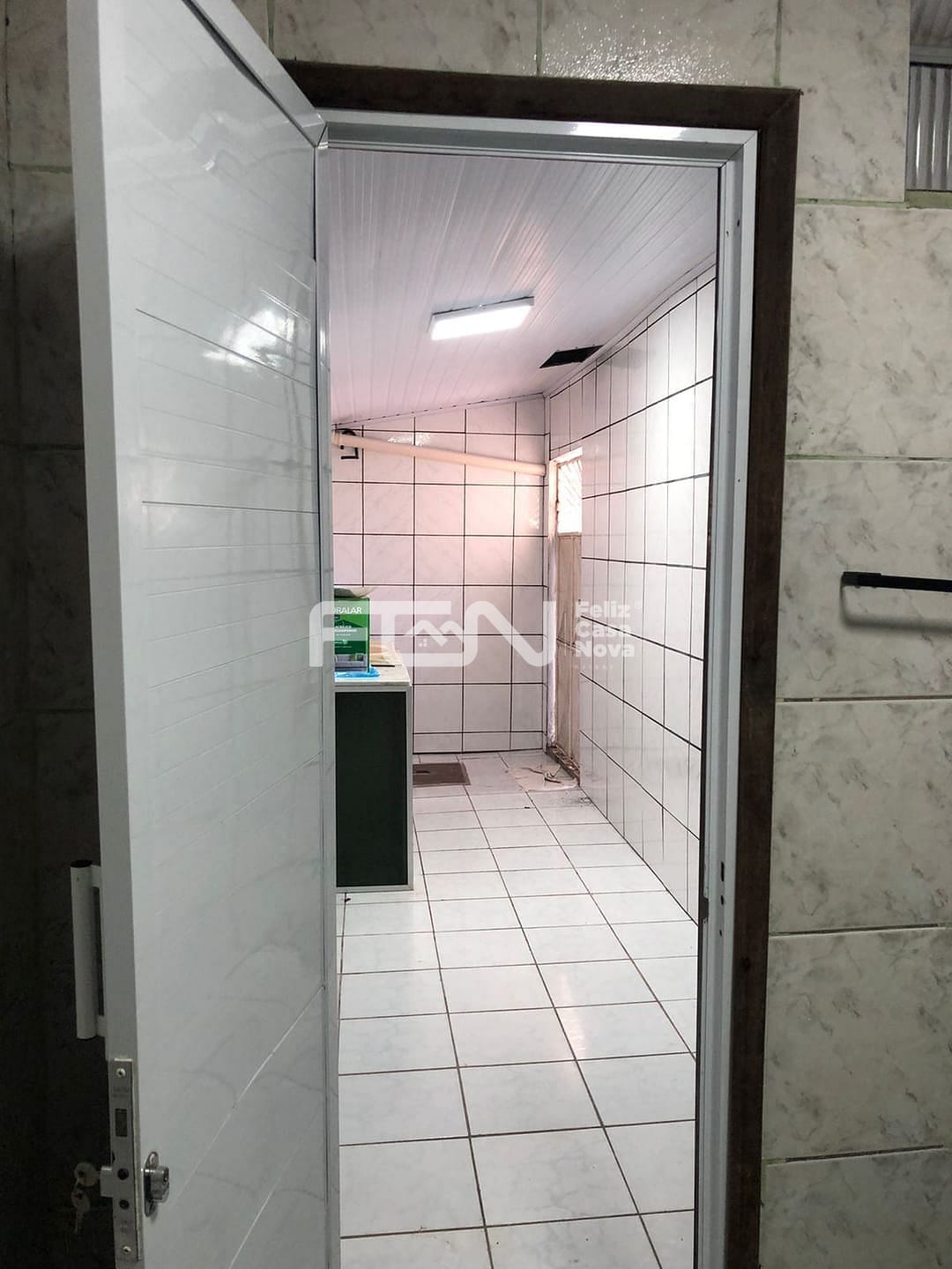Casa à venda com 4 quartos, 80m² - Foto 9