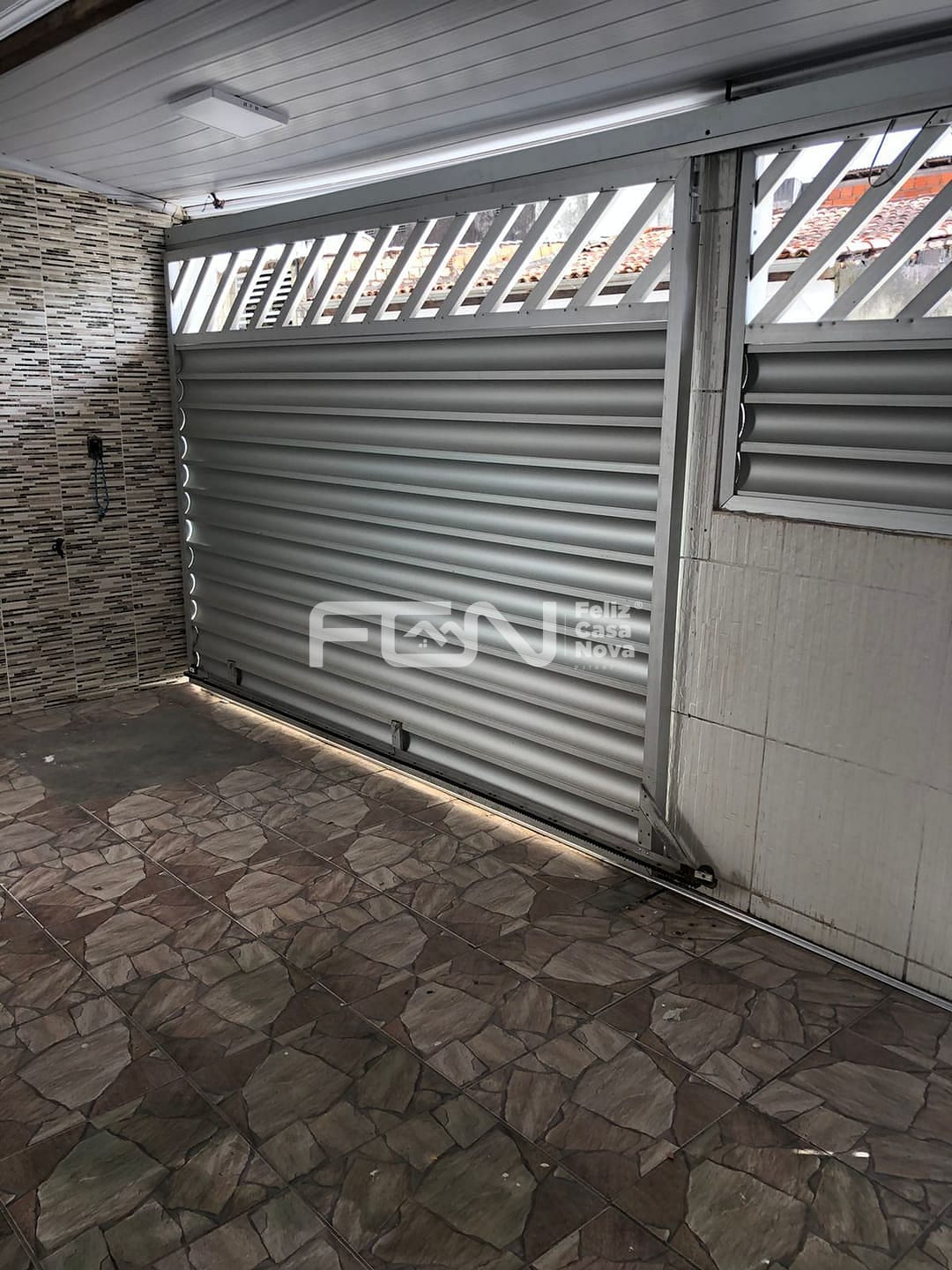 Casa à venda com 4 quartos, 80m² - Foto 3