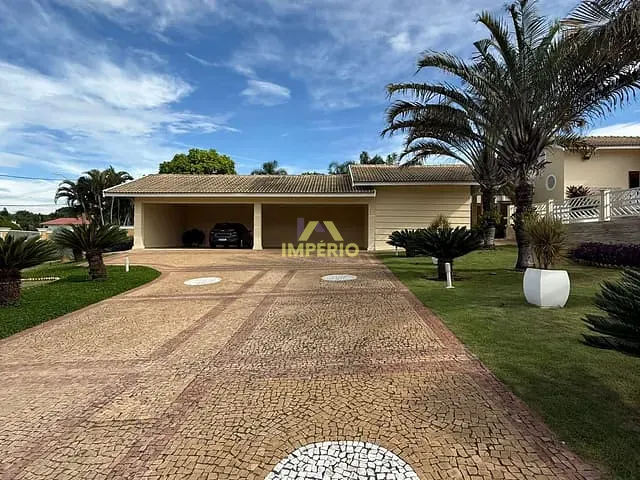Casa com 2051m² 2 quartos e 6 banheiros, à venda, no bairro Condomínio Fechado Village Haras São Luiz em Salto