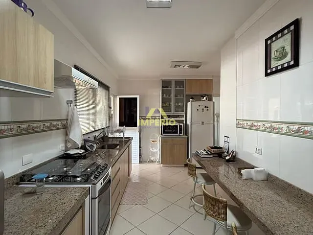 Casa com 2051m² 2 quartos e 6 banheiros, à venda, no bairro Condomínio Fechado Village Haras São Luiz em Salto