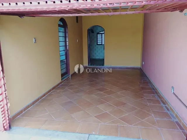 Casa com 300m² 2 quartos e 1 banheiro, à venda, no bairro Jardim Ricardo Duzzi em Artur Nogueira