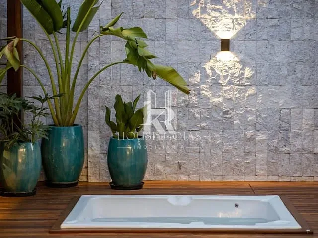 Casa com 116m², à venda, no bairro Sítios Santa Luzia em Aparecida de Goiânia