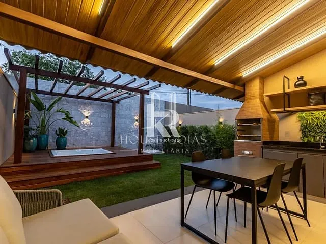 Casa com 116m², à venda, no bairro Sítios Santa Luzia em Aparecida de Goiânia