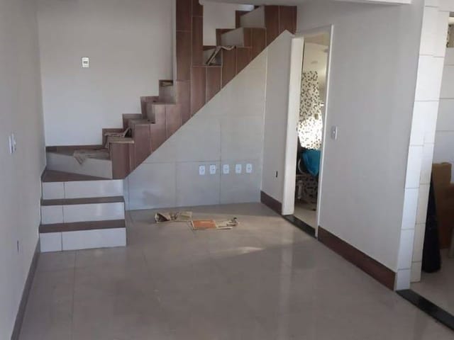 Casa 3 quartos e 2 banheiros, à venda, no bairro Parque Novo Jockey em Campos dos Goytacazes
