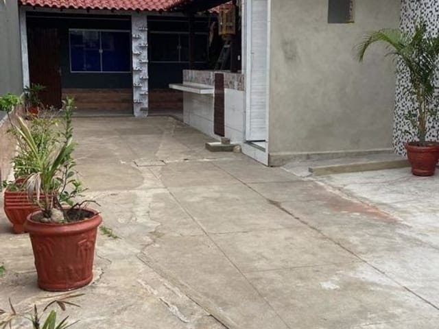 Casa 3 quartos e 2 banheiros, à venda, no bairro Parque Novo Jockey em Campos dos Goytacazes