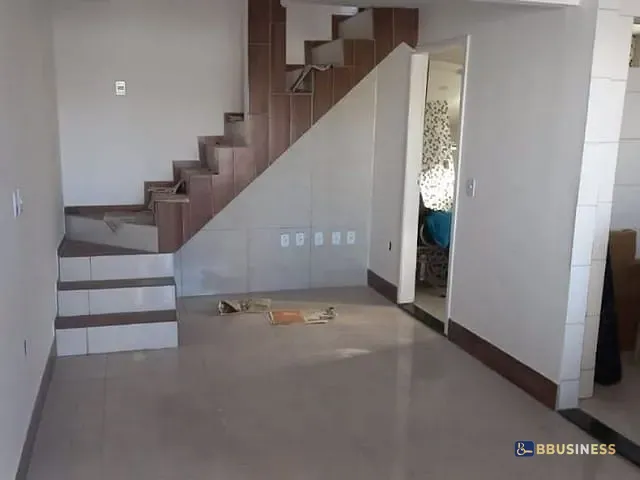 Casa 3 quartos e 2 banheiros, à venda, no bairro Parque Novo Jockey em Campos dos Goytacazes